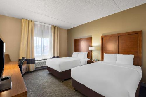 Comfort Inn & Suites near Kino Sports Complex - image 7