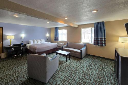 Quality Inn - Accommodation - Johnstown