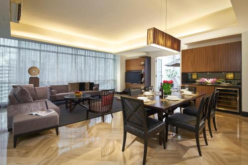 Orchard Scotts Residences by Far East Hospitality photo 2