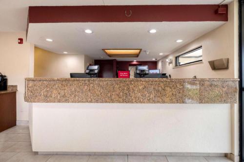Lobby, Studio 6  Suites Shreveport, LA – Industrial Loop in Shreveport (LA)