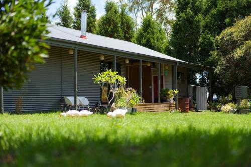 . Mangrove Mountain Farm Stay