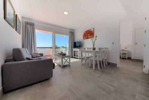 Villas Flamenco Beach Conil - image 2