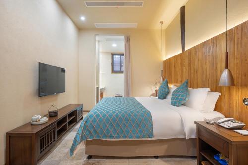 . Nanjing Orchid Garden B&B