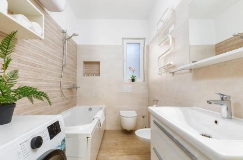 Sabi Relax Zone Apartment - image 7