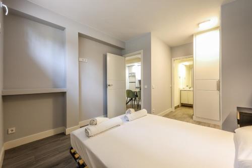 apartamentos reformados ACT - image 13