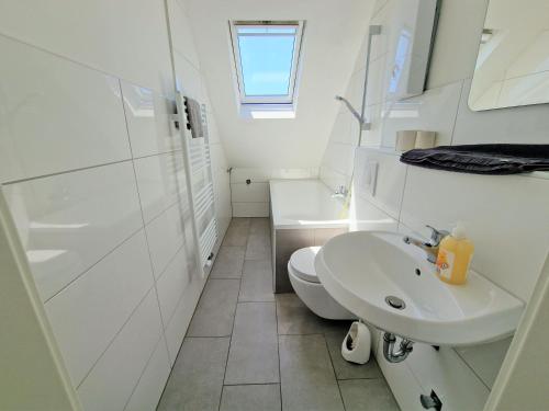 Worker's Apartment in Leverkusen L1-4