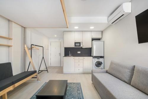 Madrid Riverside Studios con parking incluido - image 9