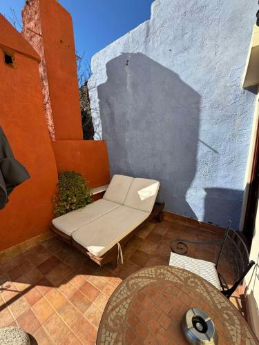 Avalon Boutique Suites Hotel - image 9