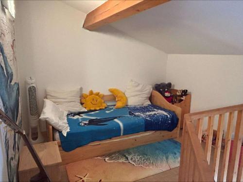 Two-Bedroom House image 4