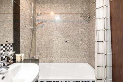 Business Bay Premium Apartment by Renttiers, Dubaj (fotografie 9)