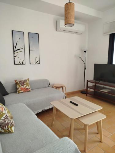 Apartamentos Fariñas 11 - image 3