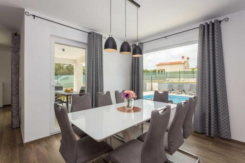 Konyha, Holiday Home Greta in Breg