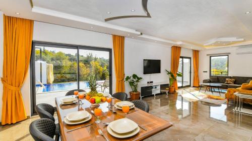 Létesítmények, Uzumlu Village 3 Bedroom Villa 5717 in Uzumlu