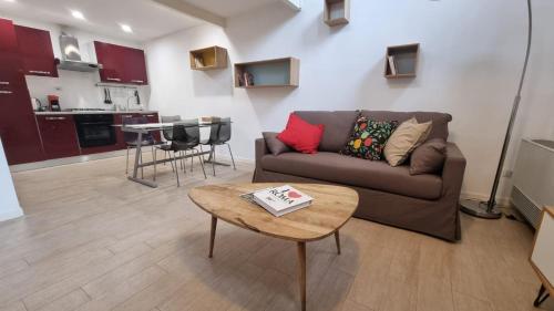 Il Rifugio Moderno next to Metro Anagnina, Free Parking and Wifi, Rome (photo 6)