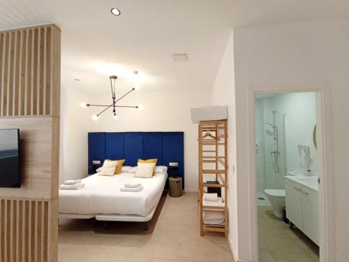 Blanq Marina Suites Room Type - Standard Triple Studio Blanq Marina Suites Room Type - Standard Triple Studio