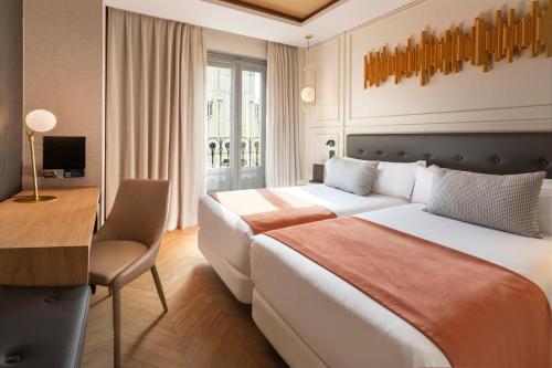 Catalonia Goya - image 7