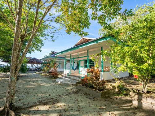 Scuba Republic Beach Bungalows Room Type - Double Bed Bungalow
