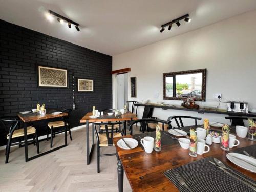 Facilities, Sea Whisper Guest House & Self Catering in Jeffreys Bay