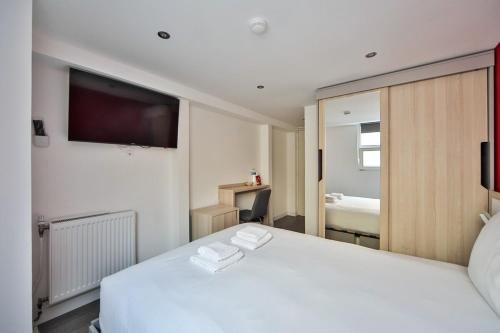 04 Studio Charenton Fitness Cinema in Charenton-le-Pont