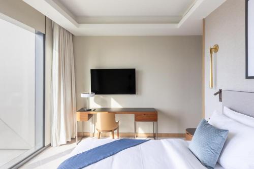 Burj Khalifa Address Opera 2-bedroom Luxurious, Dubai (photo 5)