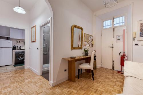 Urbana Apartment Colosseum - image 2