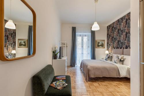 Urbana Apartment Colosseum - image 11