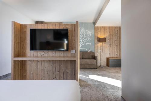 1 queen bed