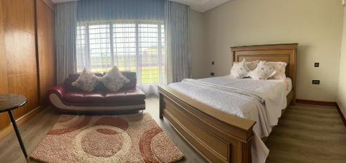 One-Bedroom Apartment image 1