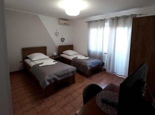 Pansion Stones Murter - Double Room A5