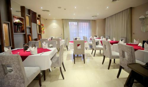 Cairo Taj Dokki Families Tower in Dokki