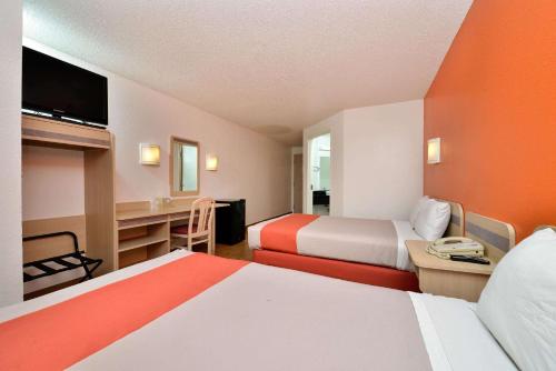 Motel 6-McKinney, TX - North in McKinney, USA