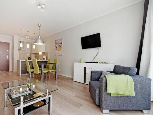 One-Bedroom Apartment with Balcony