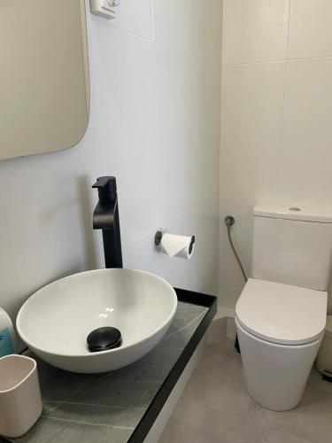 Hostal El Ninot - image 12