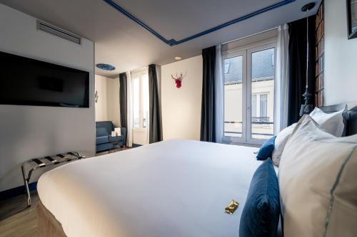 Hotel Mademoiselle - image 11
