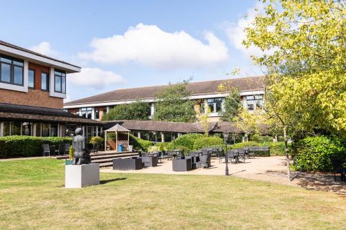 Kents Hill Park - main image