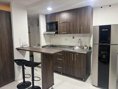 Gran loft cerca al tesoro y al lleras 121, Medellín (photo 2)