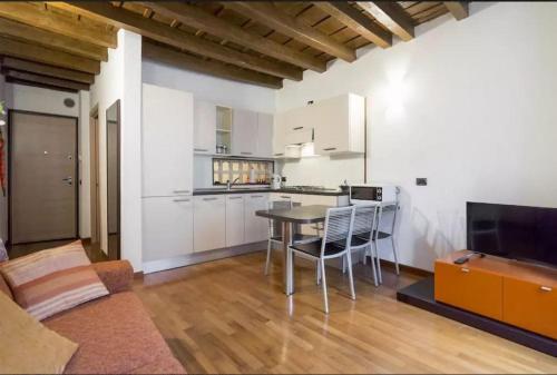 Amazing, modern and very central apartment in Bergamo, Bergamo (photo 10)