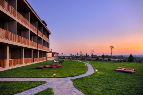 . Bakucha Vineyard Hotel ve Spa