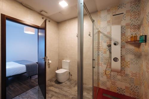 Deluxe Apartment image 10