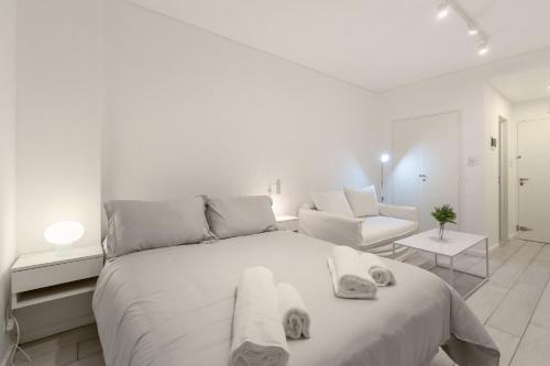 Estudio moderno en Av. Libertador | Seguridad 24hs