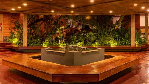 Фойє, Hotel Colonial Iguacu in Фоз-ду-Ігуасу