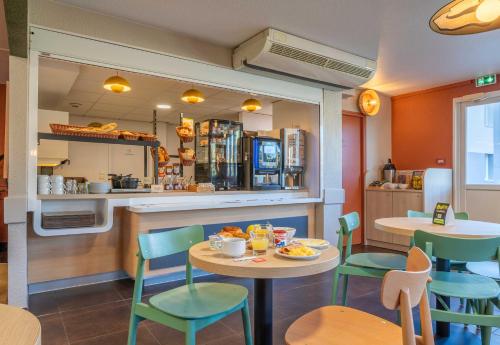 Ibis Budget Aix En Provence Est Sainte Victoire - image 12