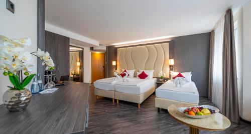 PLAZA Hotel Blankenburg Ditzingen, Sure Hotel Collection in 迪欽根