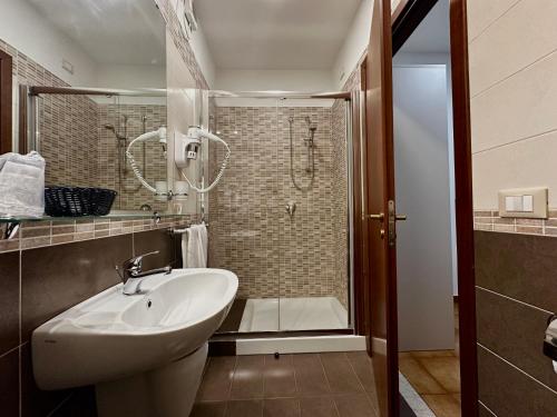 Hotel Soleado - image 7