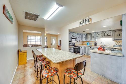 Near Golfing and Green Spaces Florence Family Home! in 佛羅倫斯 (AZ)