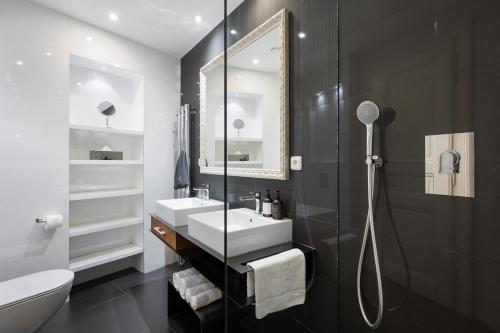 MOOo Downtown - image 5