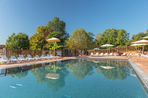 Camping Le Mas de Sireuil in Meyrals