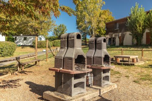 Camping Le Mas de Sireuil in Meyrals