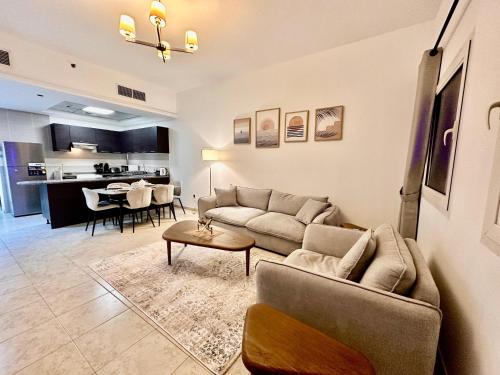 Cozy Family-Friendly 2BR in JVT, Dubaj (fotografie 5)