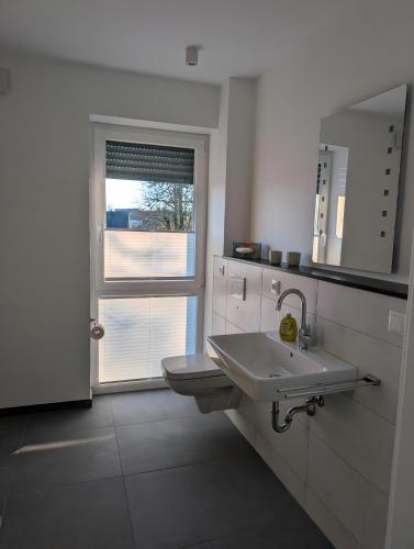 Fürdőszoba, Weitblick Winterseite in Langewiese